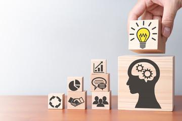 哈飞中意面包车多重