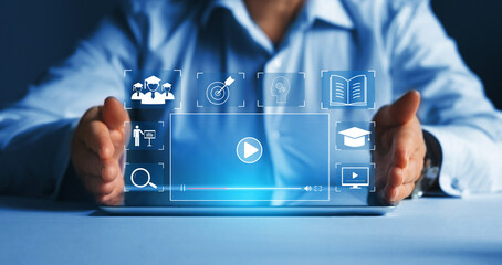 48岁如何配置保险？